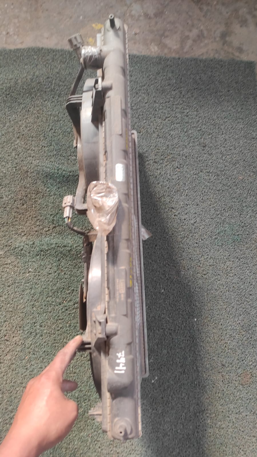 Radiador de agua Nissan Sefiro A33