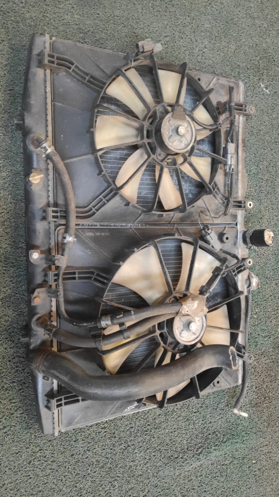 Radiador de agua Honda Odyssey 2000