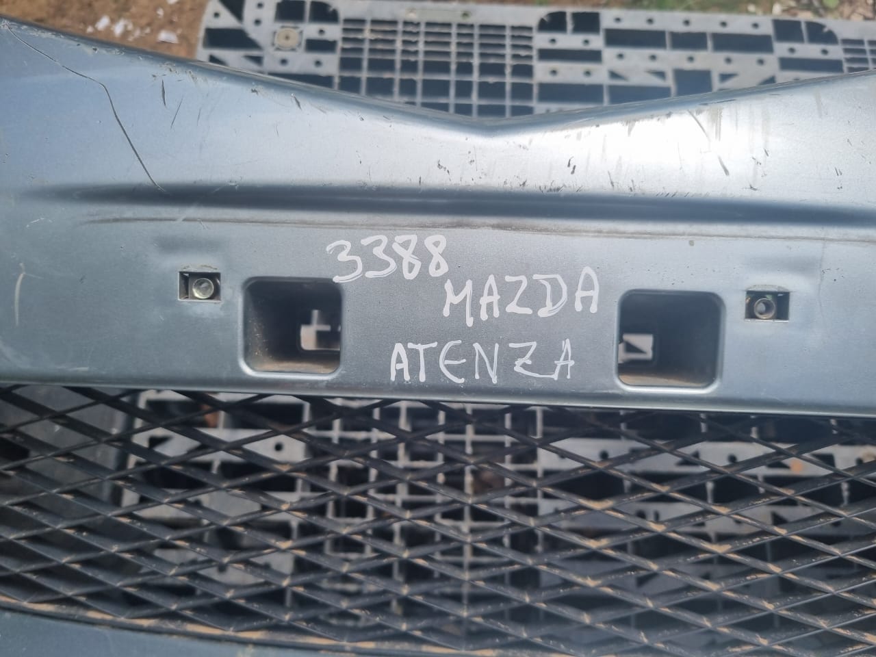 Parachoque Mazda Atenza