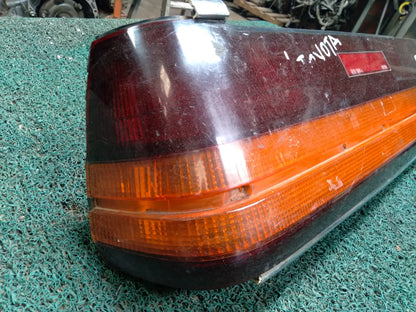 Stop Crown 1988 LH