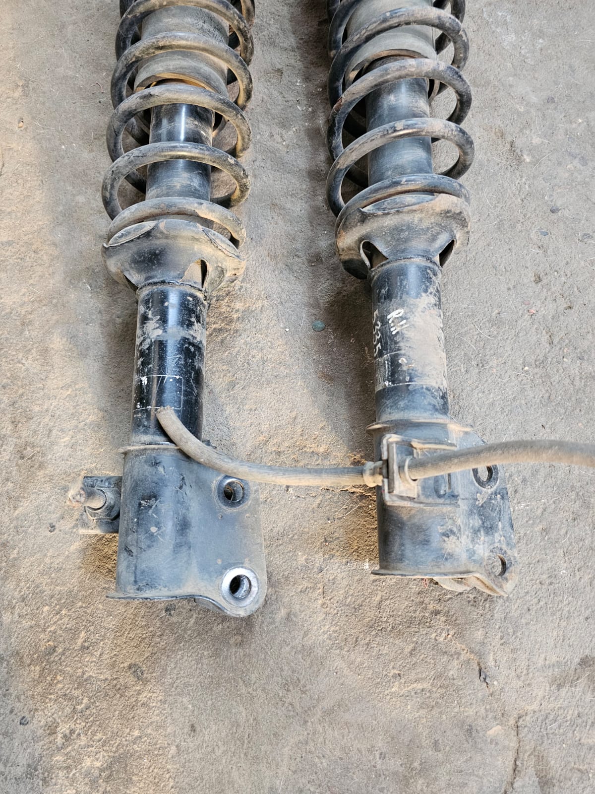 Suspension delantera Swift Ignis par