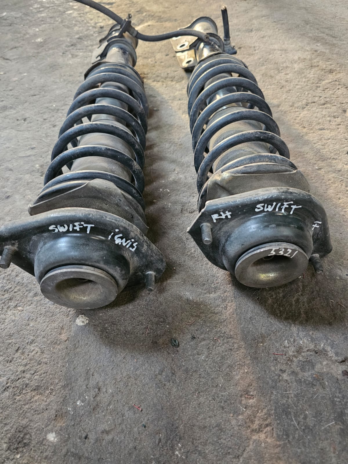 Suspension delantera Swift Ignis par