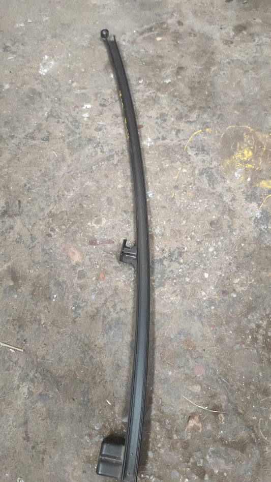 Varilla guiadora de vidrio trasero Lh Nissan march K12...sin codigo