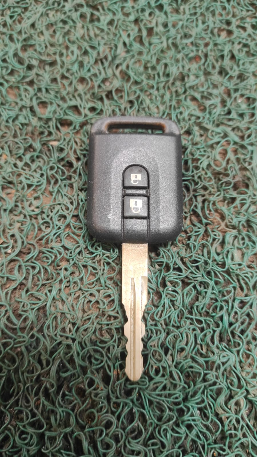 Llave de contacto Nissan