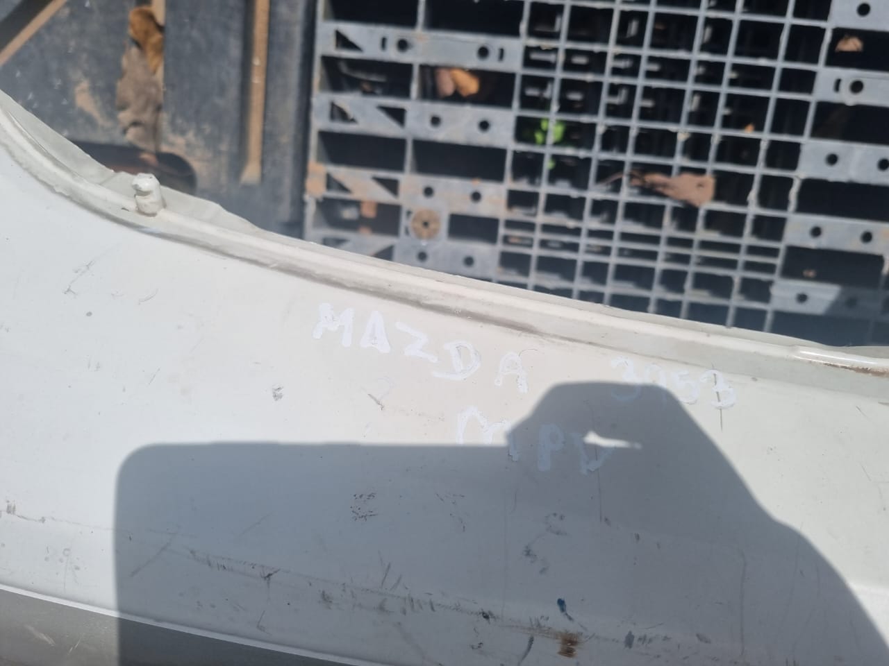 Parachoque Mazda MPV