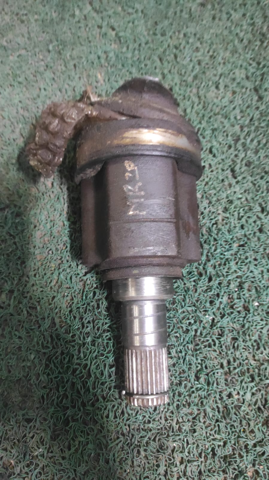 Copa de palier delantero RH motor MR20