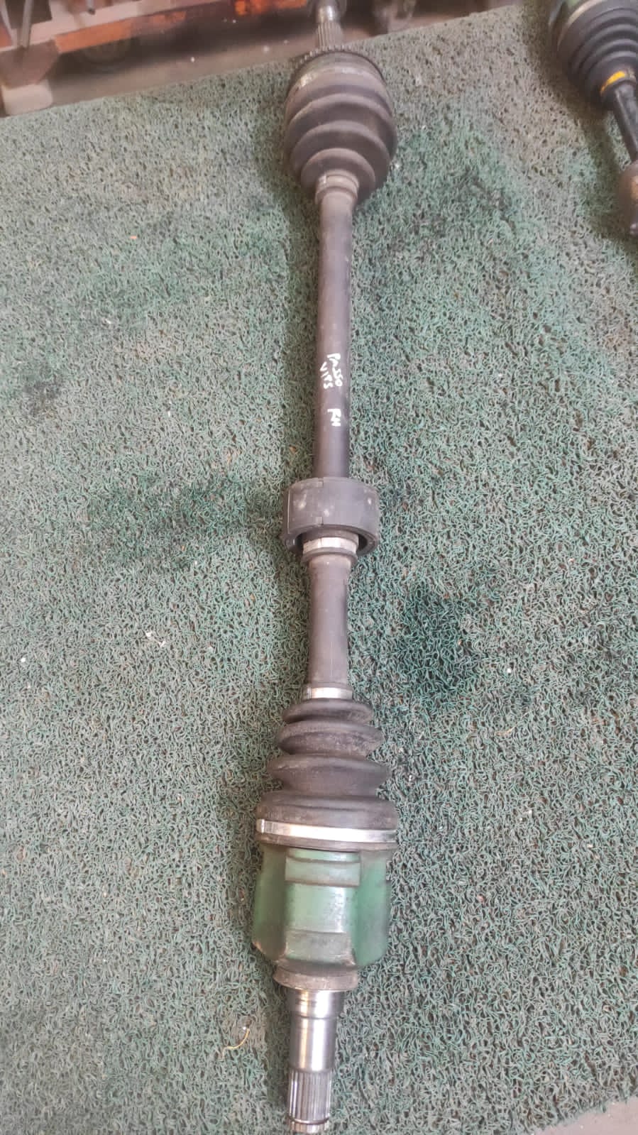 Palier delantero RH Toyota Vitz-Passo