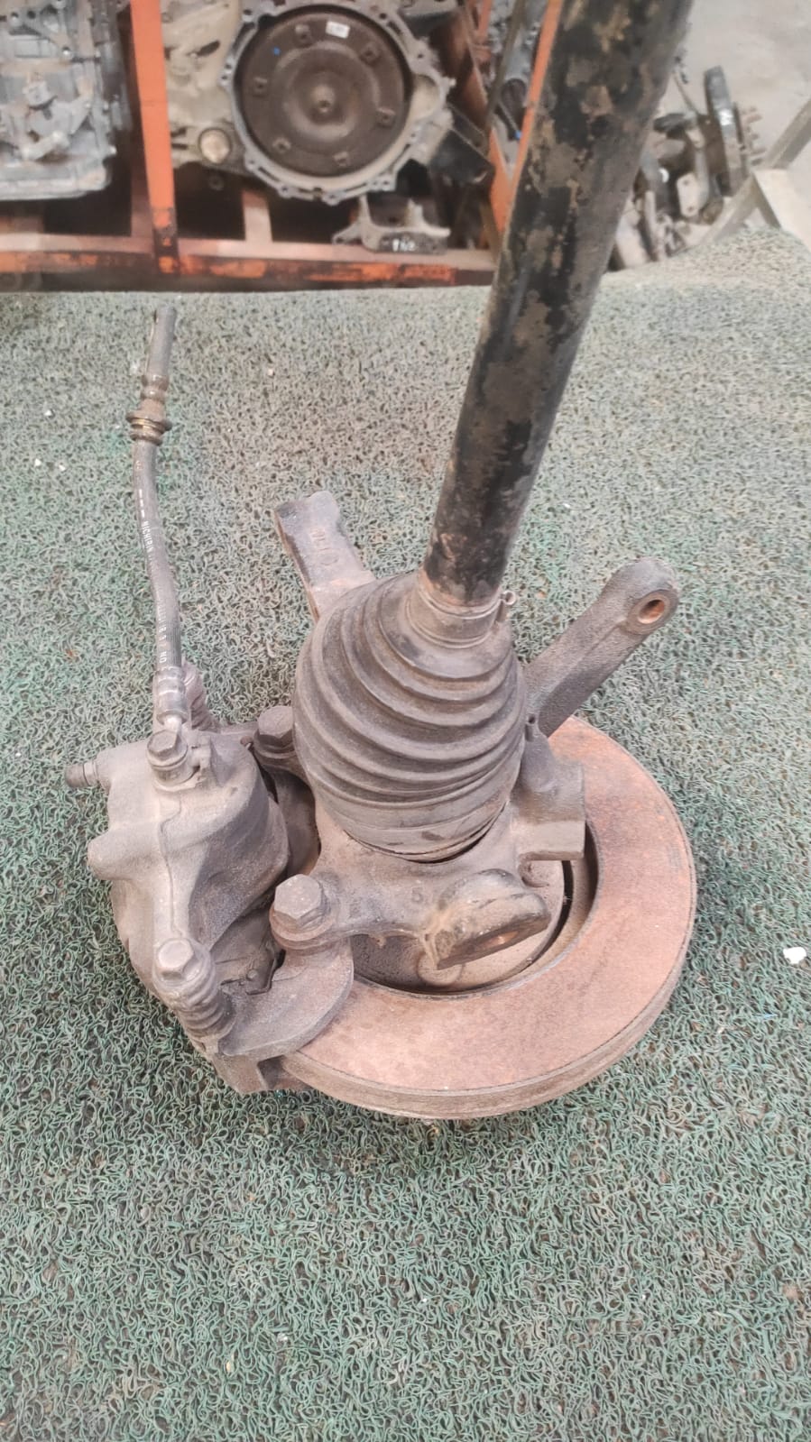 Par Macero Delantero Nissan Sunny con palier