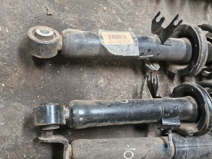 Suspension Nissan V36 juego