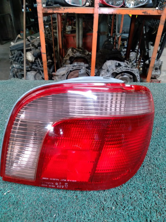 Stop Vitz 1999 RH